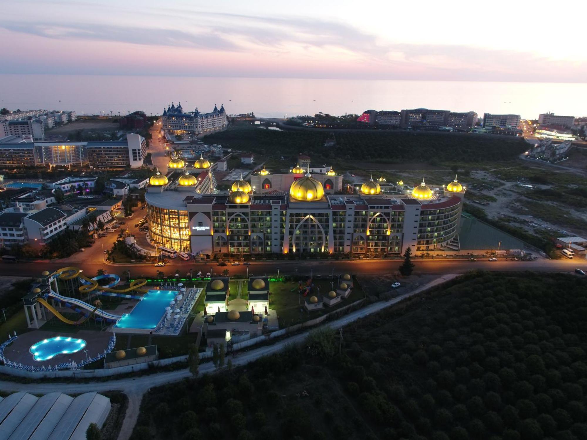 Alan Xafira Deluxe Resort & Spa อลันยา ภายนอก รูปภาพ